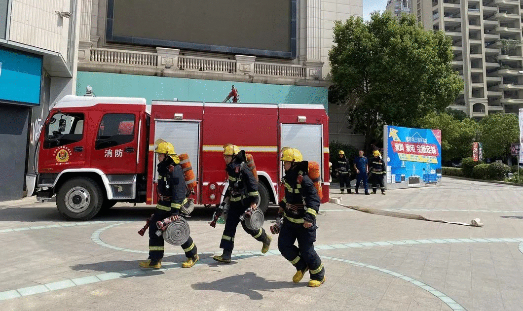  碧桂园服务江苏区域应急消防安全演练日：消防演练，防患未“燃”