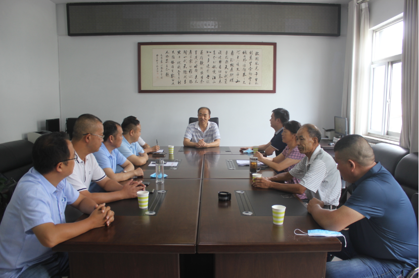 民建平顶山市委会召开作风建设征求意见座谈会