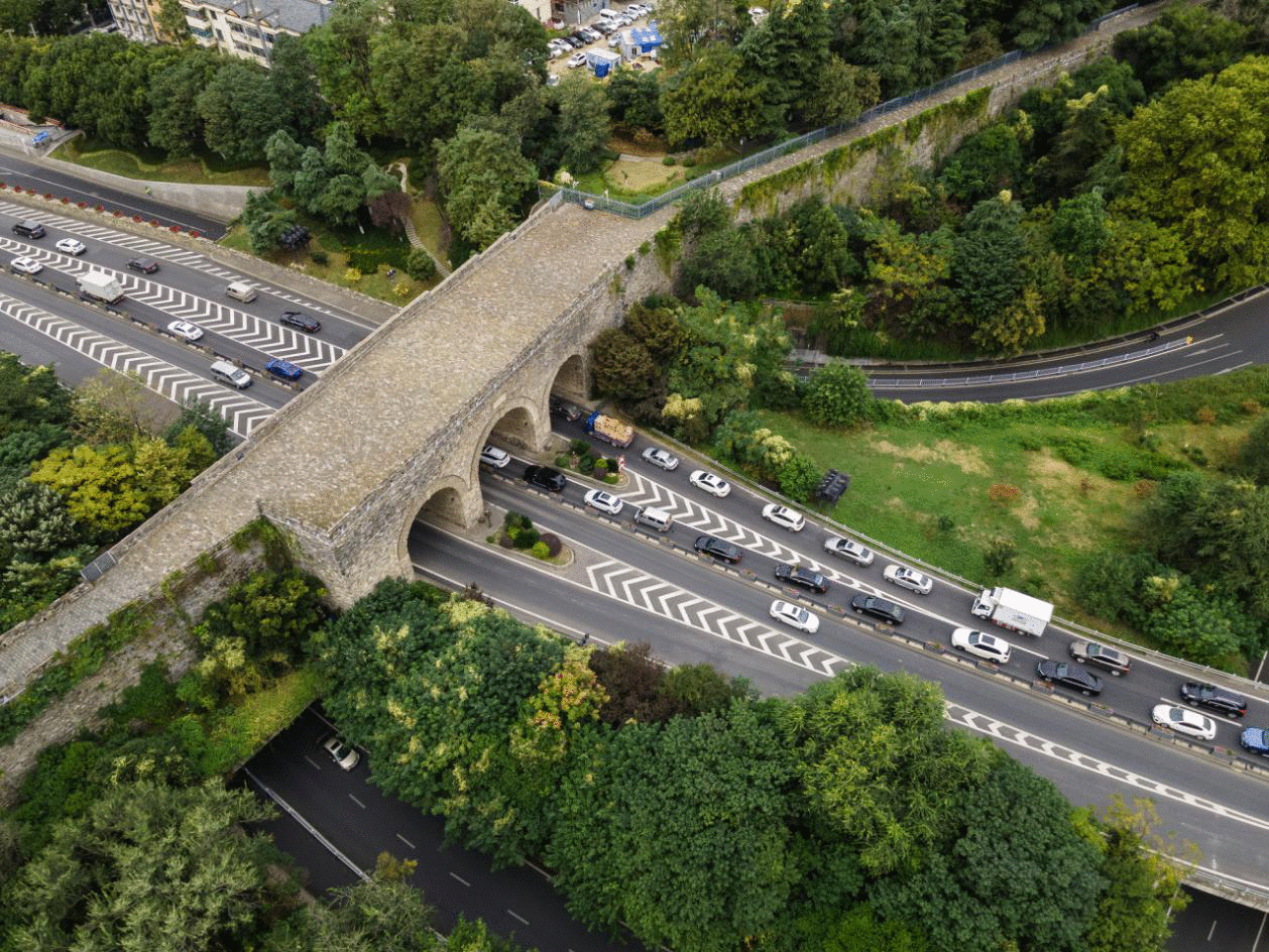 钟山峰景丨初代富人区王者归来,定鼎“金陵之门”